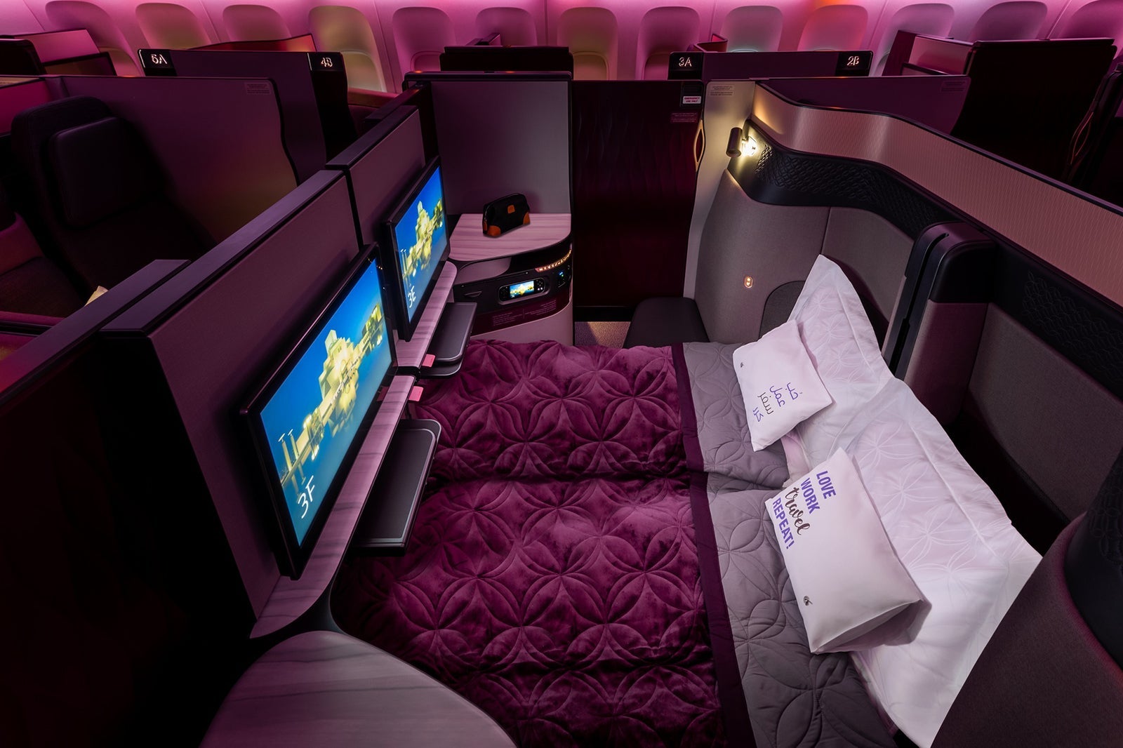 Qatar Airways Privilege Club Adds Two New Companion Booking Restrictions