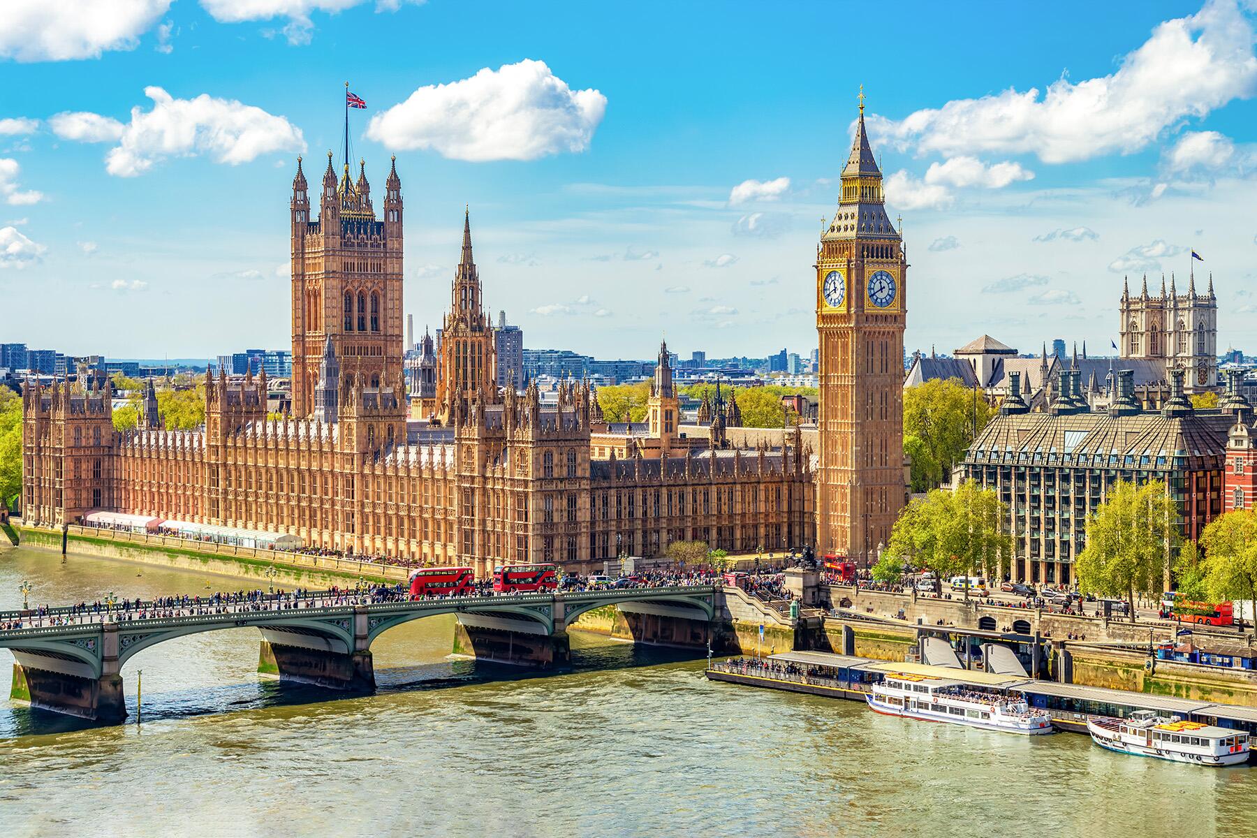 U.S. Updates Travel Advisories for Italy and UK